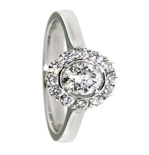 18kt White Gold Petals Diamond Ring