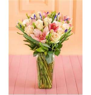 Roses Mixed Vase