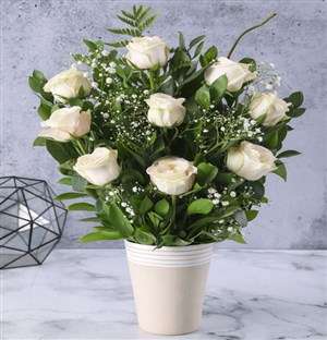 Arrangement of Cream Roses