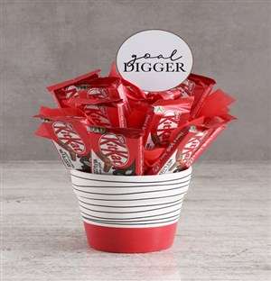 Goal Digger KitKat Arrangement