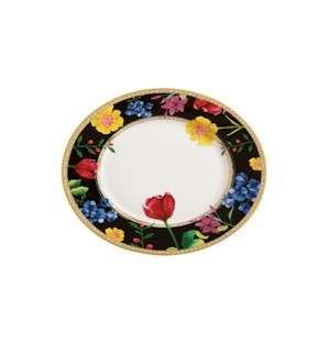 Maxwell and Williams Contessa Black Rim Plate
