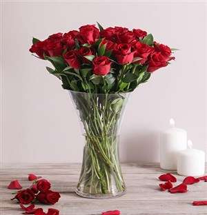 Scarlet Love Rose Vase