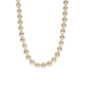 61 8mm White Pearl Necklace