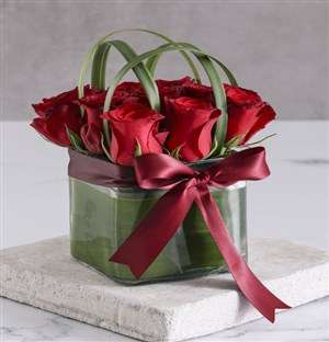 Elegant Red Roses In Clear Square Vase