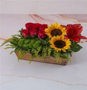Sunflower Box Of Red And Pinks