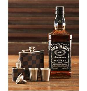 Jack Daniels and Hip Flask Gift