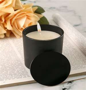 Chic Vanilla Scented Candle Set