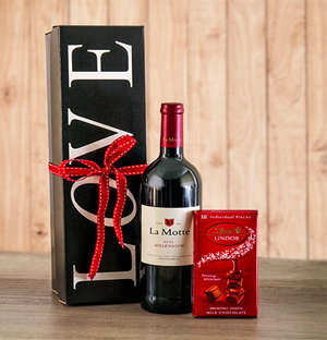 La Motte Red wine and Lindt Chocolate