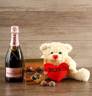 Bubbles of Love Moet and Champagne Truffles