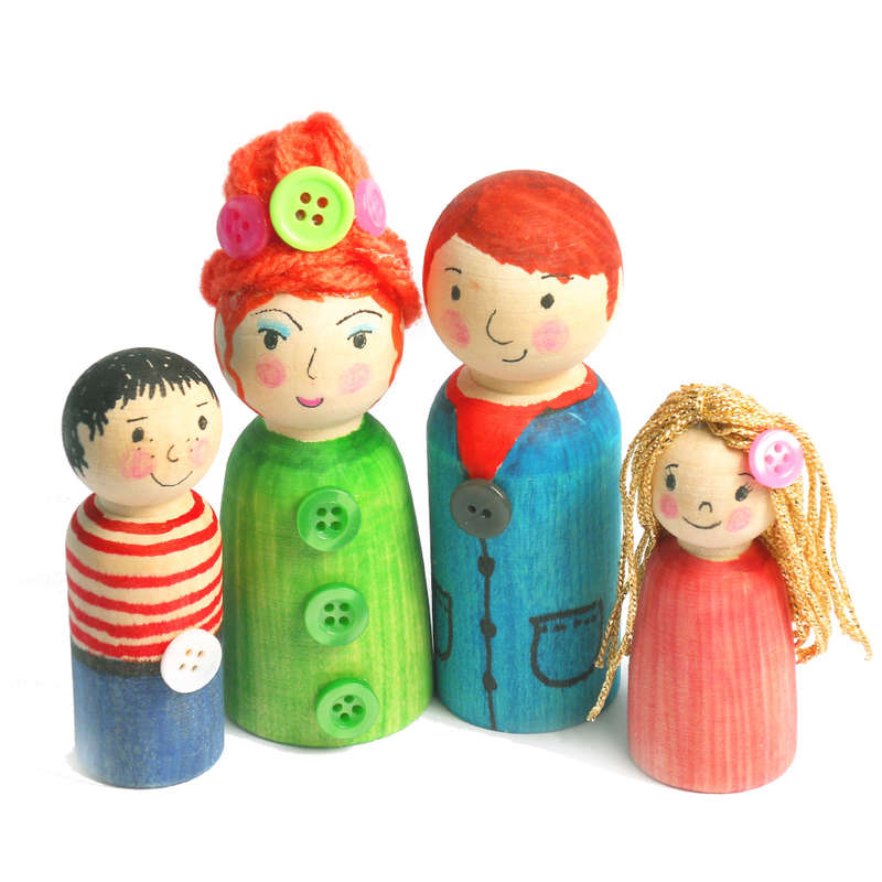 Anthony Peters - Wood People - Family - 2.5 x 6/7/8/9 cm - 8pcs