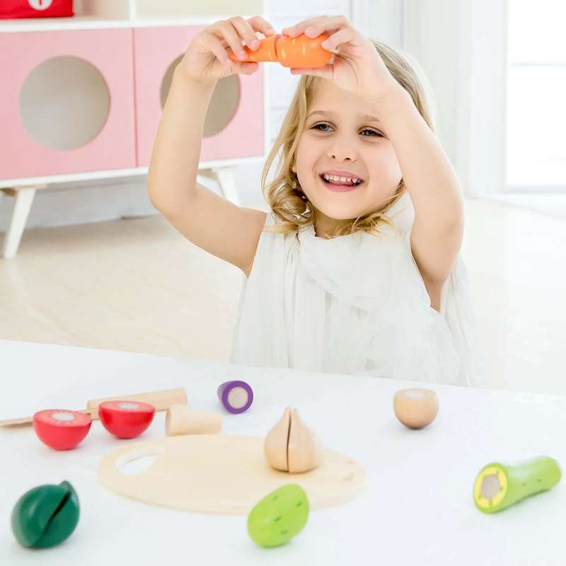 Classic World - Pretend & Play - Cutting Vegetable - 9pcs