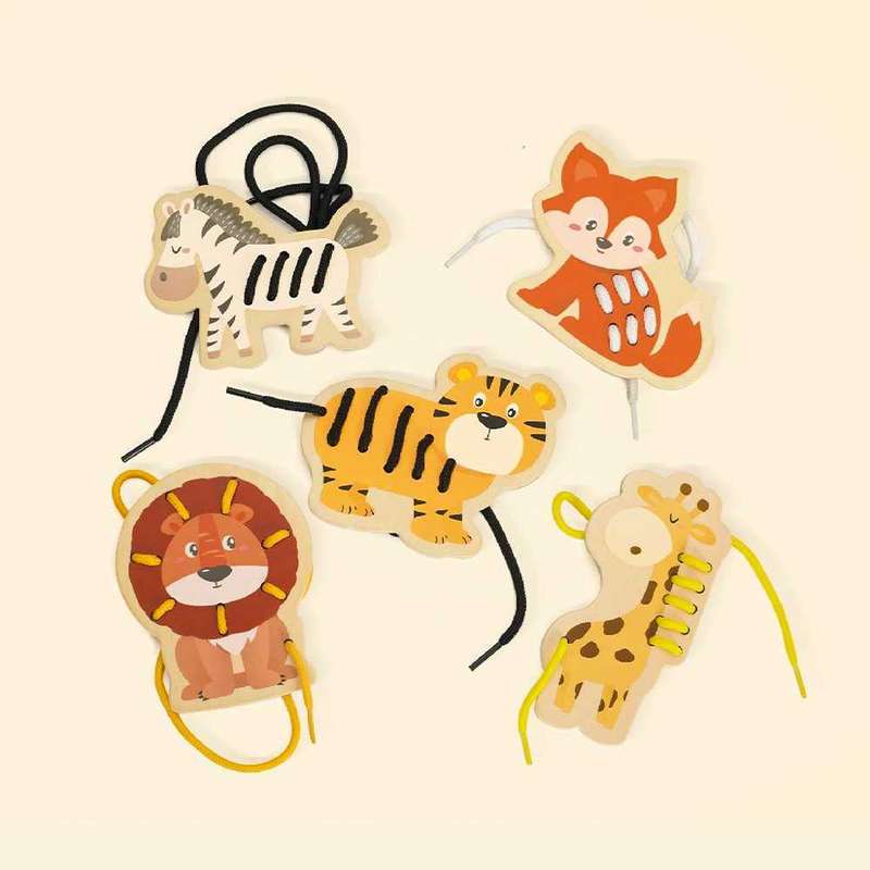 Classic World - Lacing Animals - Run Run Africa