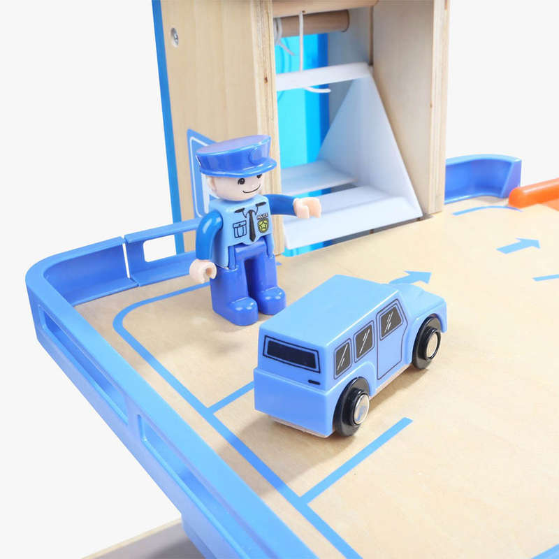 TopBright - Parking Garage: 3 Levels and Helipad - 58 x 45 x 40 cm