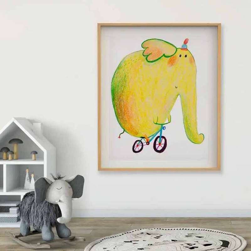 TookyToy Oil-Based Coloured Pencils & Pencil Sharpener: 24 Colours