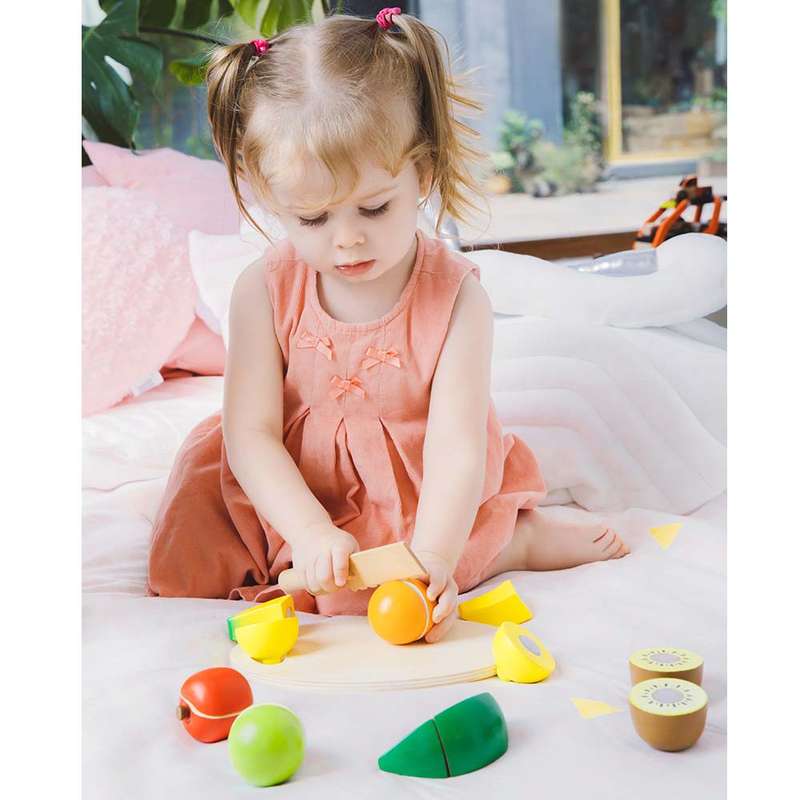 Classic World - Pretend & Play - Cutting Fruit - 9pcs