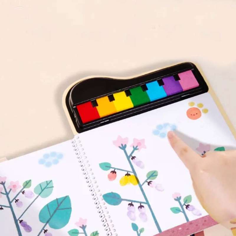 Jar Meló - Finger Painting - A Lively Forest