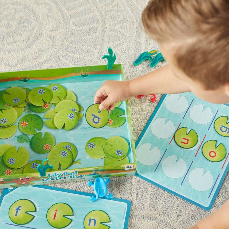Greenbean - Lily Pad Letter Hop Word-Building Game