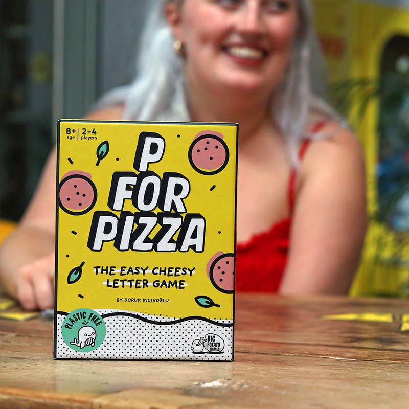 Big Potato Games - P For Pizza - Family Card Game - 2-4 Players