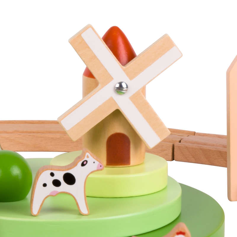 Classic World - Pretend & Play - Wooden Train Set - Small Farm - 28pcs