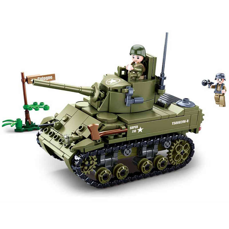 Sluban - WWII - M5 Light Tank - 344pcs