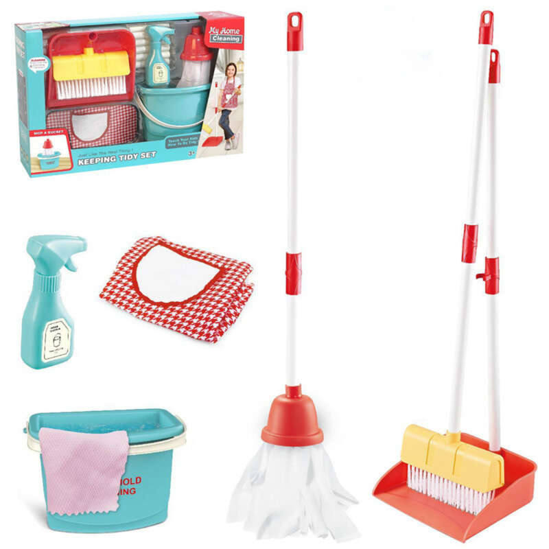 Cogo - Pretend & Play Keeping Tidy Set with Cleaning Tools, Apron & Bucket