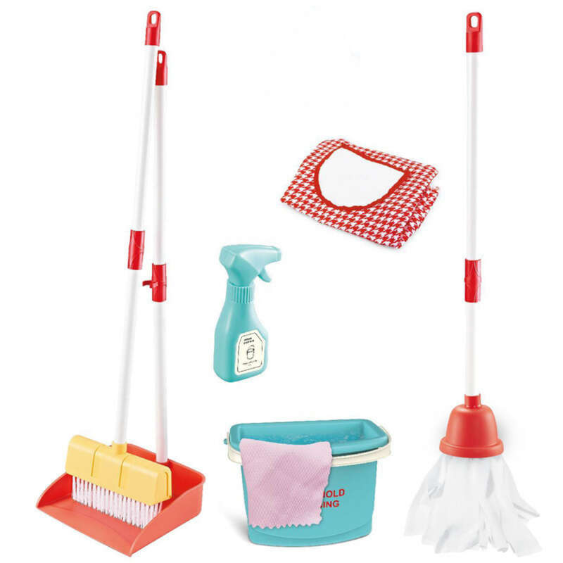 Cogo - Pretend & Play Keeping Tidy Set with Cleaning Tools, Apron & Bucket
