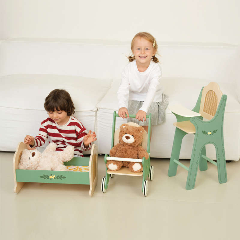 Classic World - Pretend & Play - Vintage Wooden Doll Cradle - 3pcs