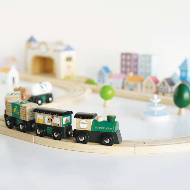 Le Toy Van - Royal Express Wooden Train Set - 180pcs