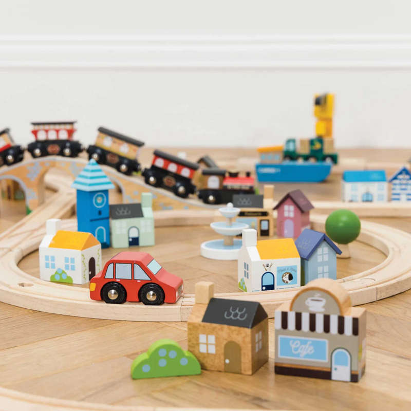 Le Toy Van - Royal Express Wooden Train Set - 180pcs