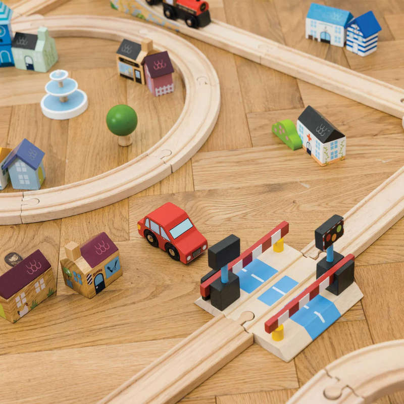 Le Toy Van - Royal Express Wooden Train Set - 180pcs