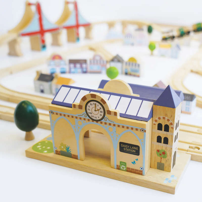 Le Toy Van - Royal Express Wooden Train Set - 180pcs