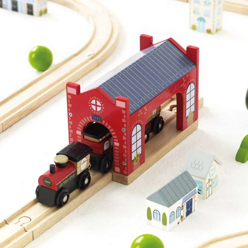 Le Toy Van - London City Wooden Train Set - 120pcs