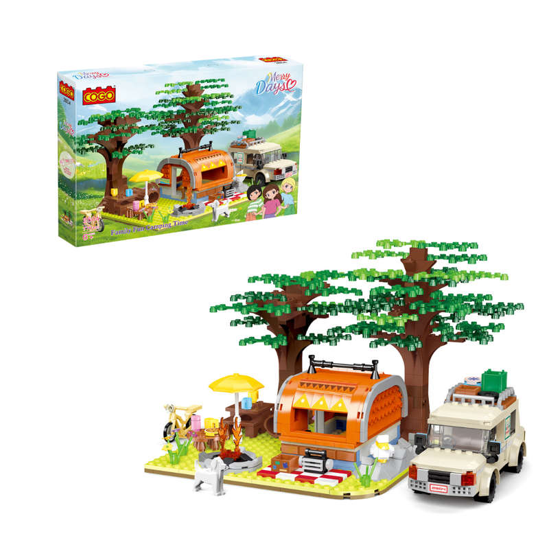 Cogo - Building Block Set - Ultimate Caravan Camp - 770 Pieces