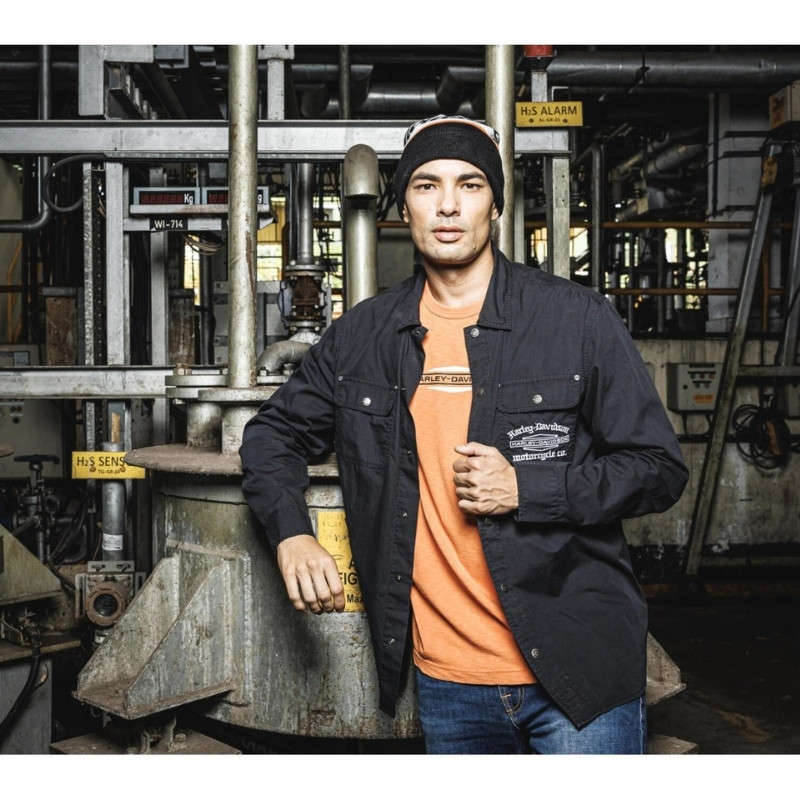 Men's Stacked Bar & Shield Slub Tee - L