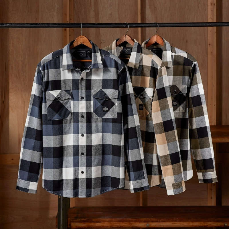 Essence Long Sleeve Flannel Shirt - XL