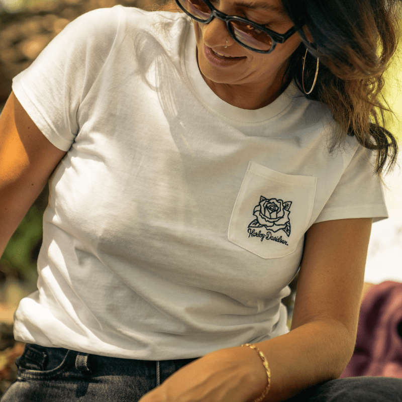 Women's H-D Rosebud Pocket Tee - L