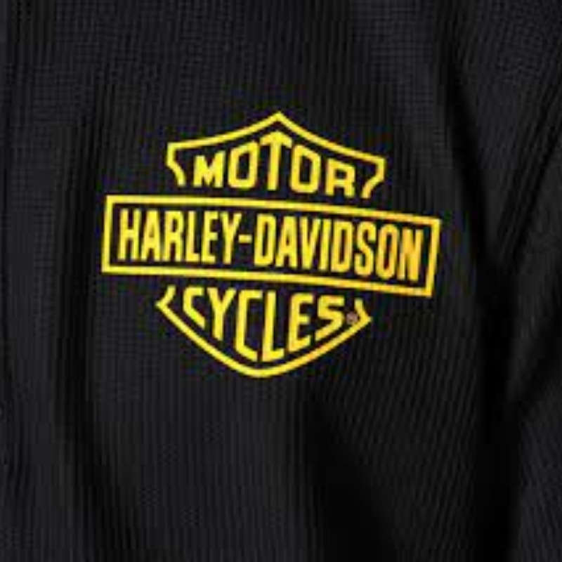 Men's Bar & Shield Racing Short Sleeve Henley - L