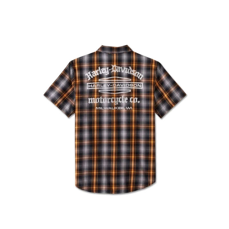 Men's Staple Short Sleeve Shirt - Plaid - M
