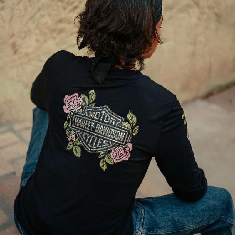 Rose & Thorn Bling Long Sleeve Top - M