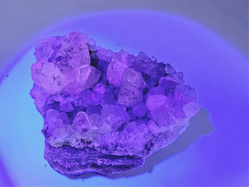 Dogtooth Calcite on Quartz G (282g)
