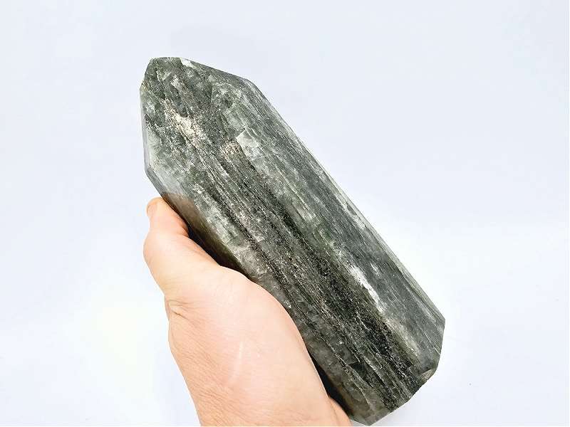Fuchsite Banded Polished Point C (1Kg)