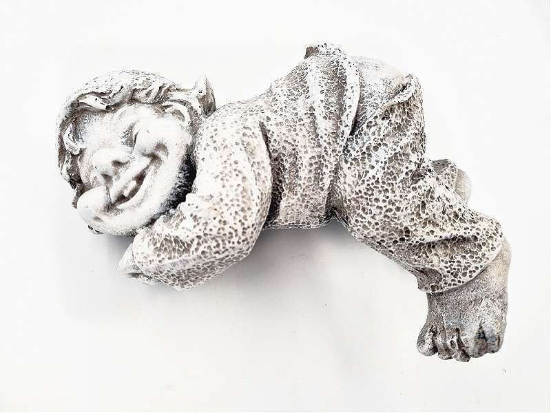 Sleeping Gnome (20cm)