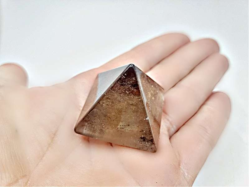 Smoky Quartz Pyramid (3.5cm)