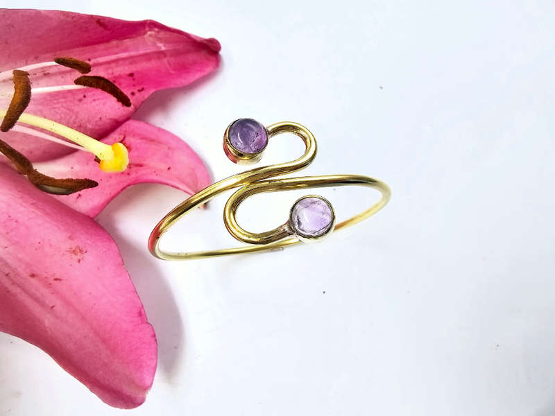 Double Spiral Amethyst Bangle (Brass)