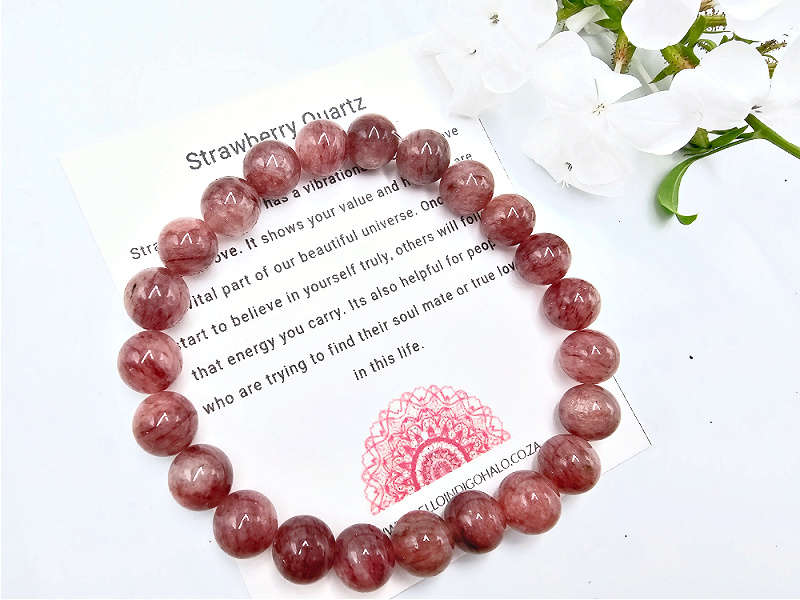 Strawberry Quartz Bangle (8mm)