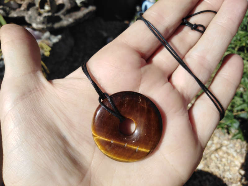 Tigers Eye Pi Stone 35mm