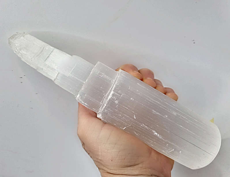 Selenite Tower (20cm)