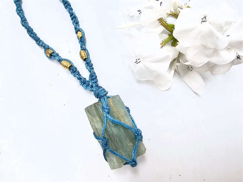 Macrame Rough Aquamarine Necklace