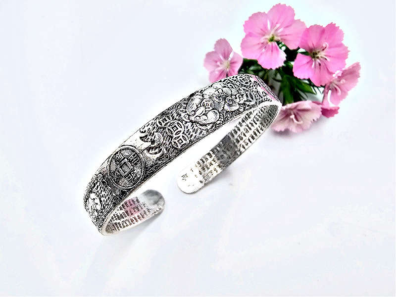 Pi Xiu Feng Shui Bangle with Lucky Coins