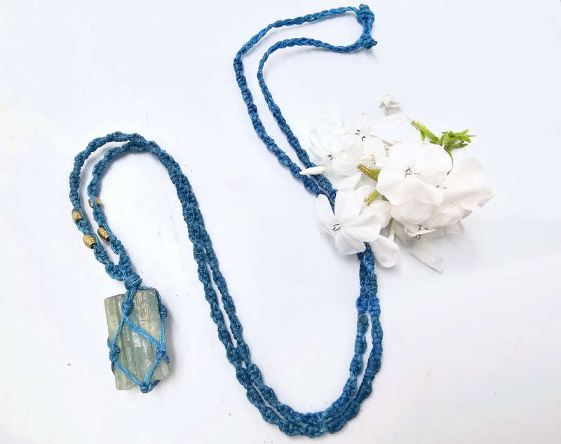 Macrame Rough Aquamarine Necklace